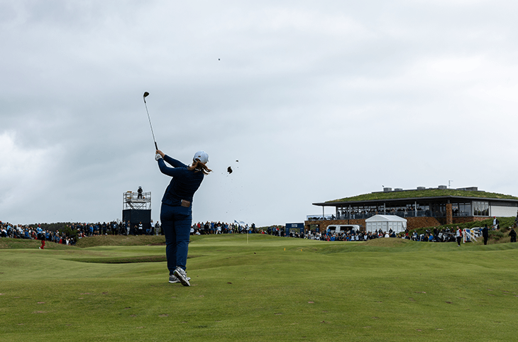 Lottie Woad hits her tee-shot into the 18th during the final round of the 2025 ISPS HANDA Women's Scottish Open.